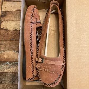 Peace Mocs suede flats size 7 new